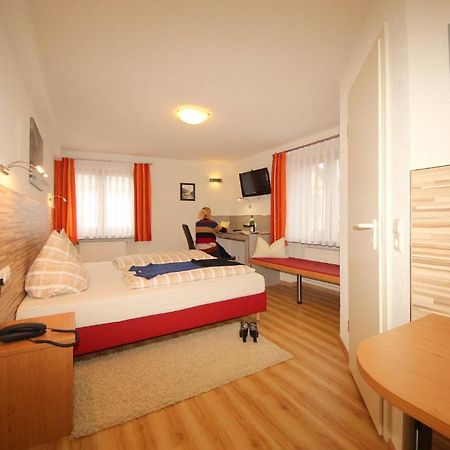 Hotel Krone Stuehlingen - Das Tor Zum Suedschwarzwald מראה חיצוני תמונה
