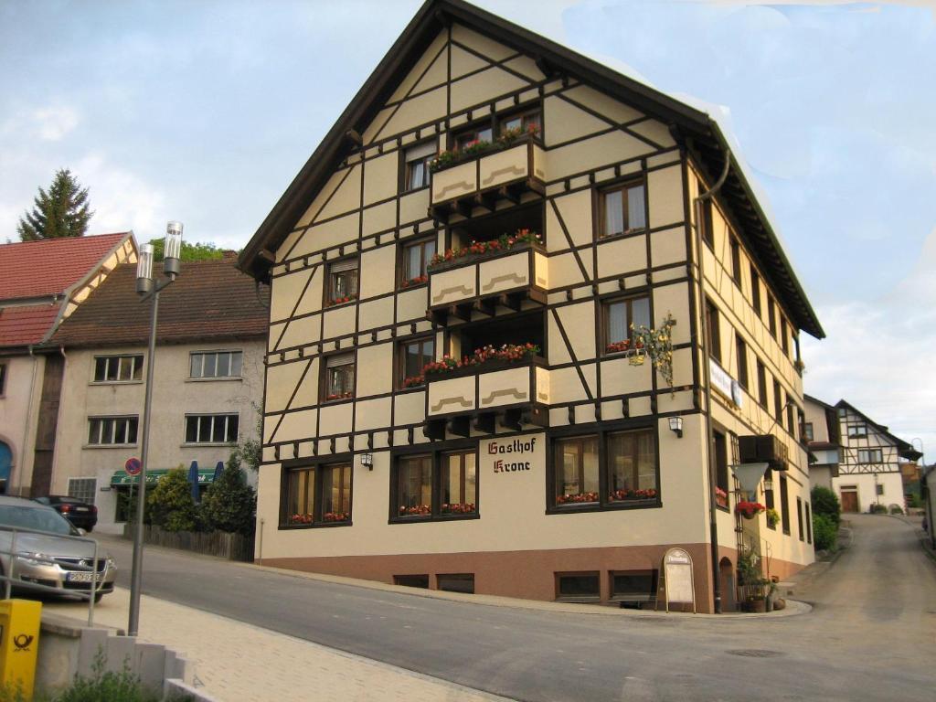 Hotel Krone Stuehlingen - Das Tor Zum Suedschwarzwald מראה חיצוני תמונה
